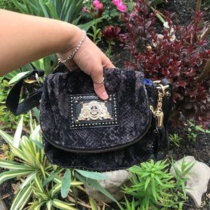 Juicy couture crossbody